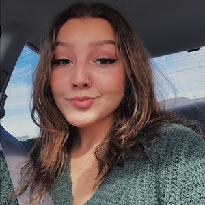 Meet your Posher, Lindsay